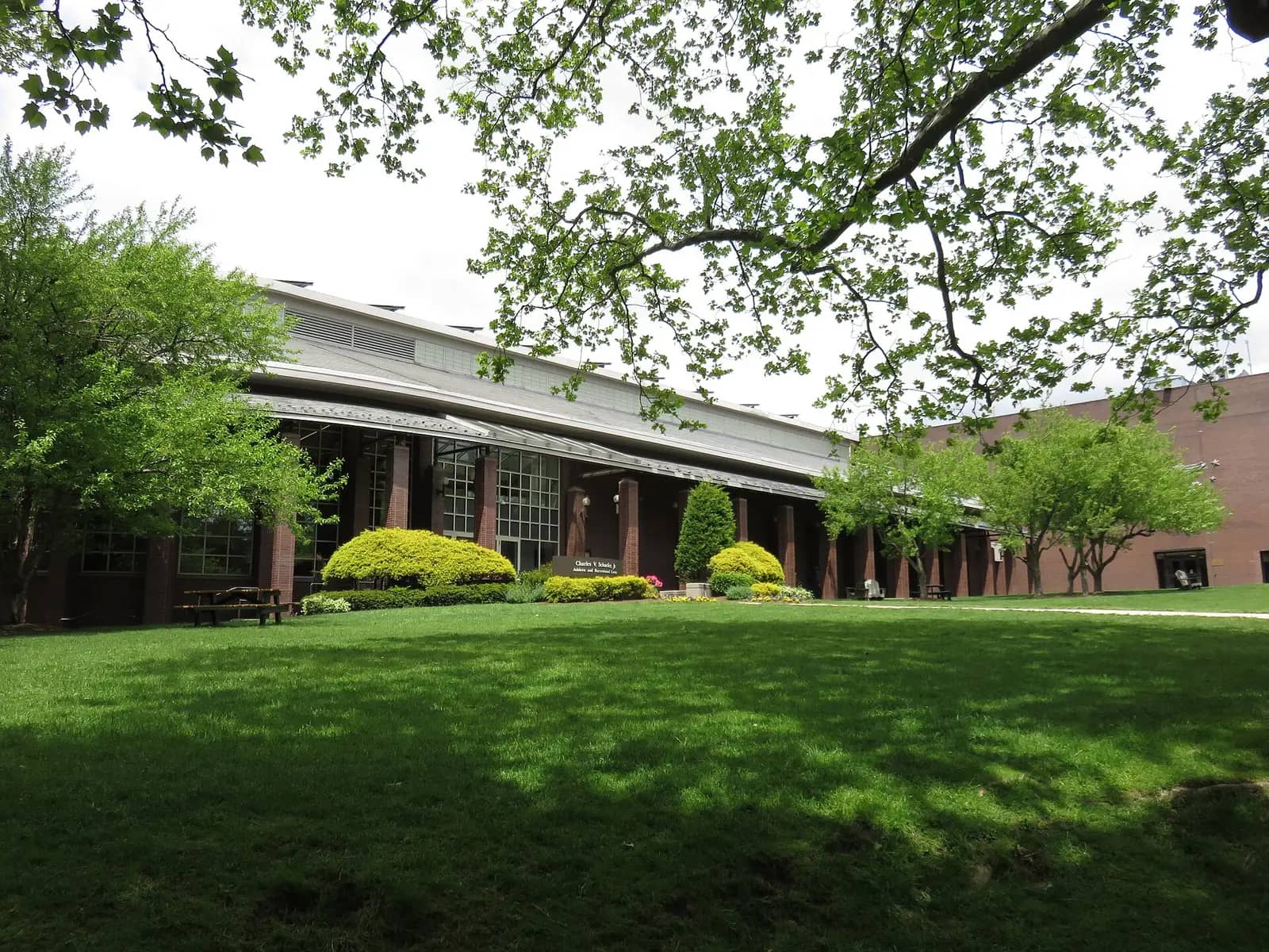 Stevens Institute of Technology campus — Schaefer Center at the Stevens Institute of Technology in Hoboken, New Jersey in 2017